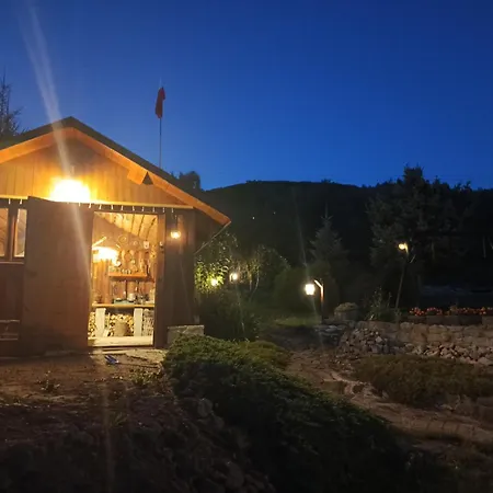 Апартаменти Dom W Chomranicach- Jacuzzi, Grillowy Chomranice