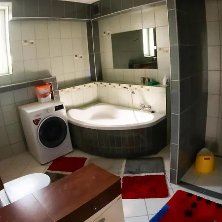 Dom W Chomranicach- Jacuzzi, Grillowy Chomranice