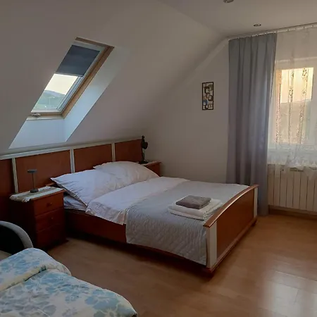 Dom W Chomranicach- Jacuzzi, Grillowy Apartament *