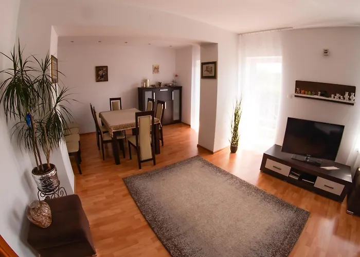 Lejlighed Dom W Chomranicach- Jacuzzi, Grillowy